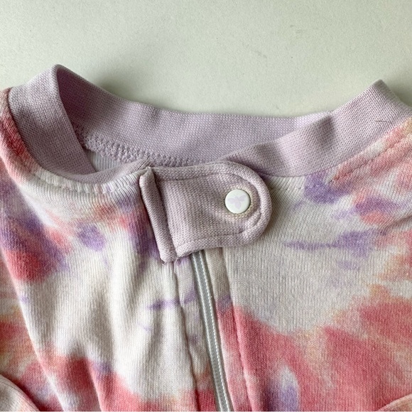 Burt’s Bees Baby Bodysuit and Gap Bear Ear Button Up Sweater Bundle - Picture 8 of 10